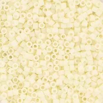 Miyuki Delica DB-352 Opaque Matted Cream